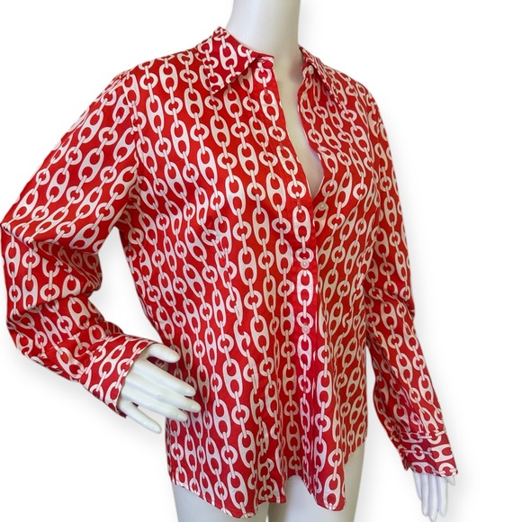 Red and White Chain Print Women's Top - Picture 4 of 5